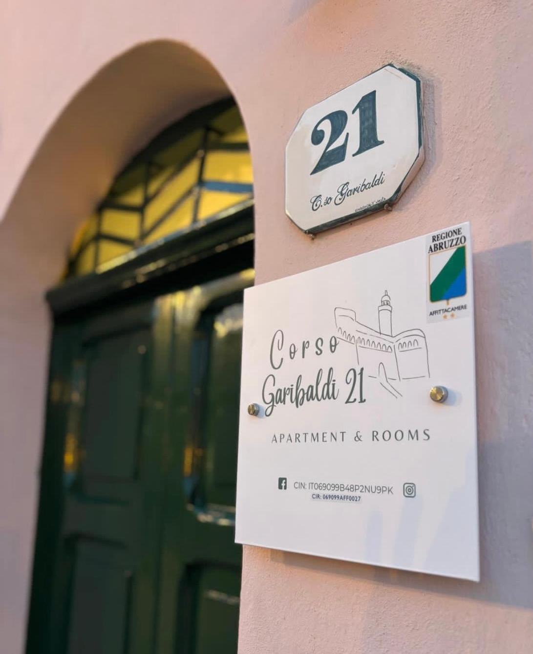 Corso Garibaldi 21 Apartment & Rooms ヴァスト エクステリア 写真